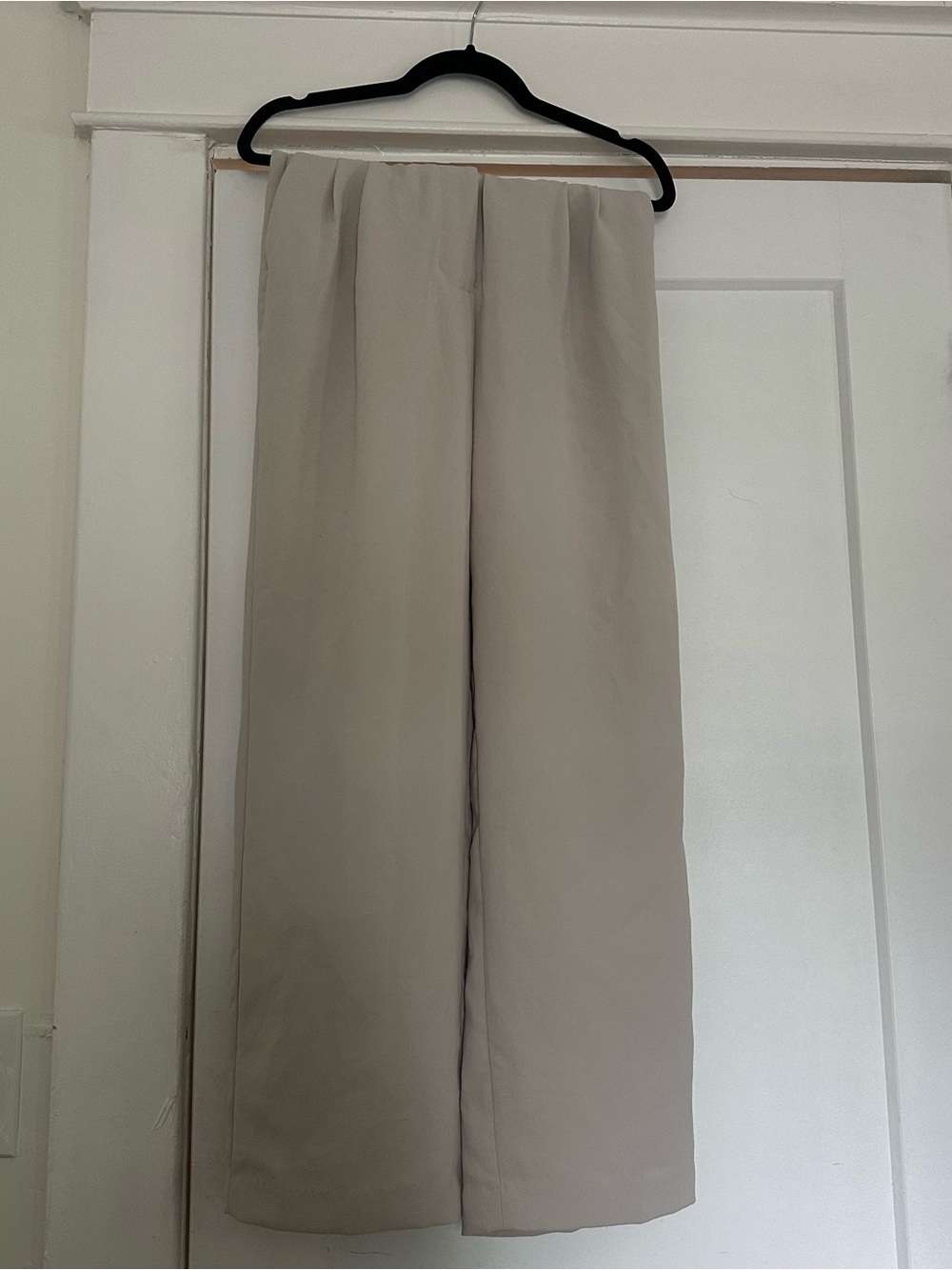 Aritzia Effortless Pants Size 8
